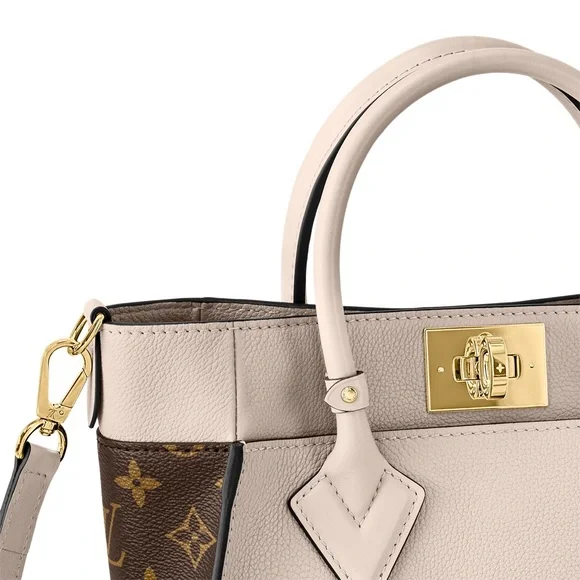 LOUIS VUITTON On My Side PM NWOT - Picture 11 of 16